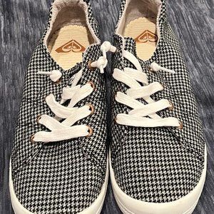 Roxy Bayshore Slip-On Sneakers Size 8